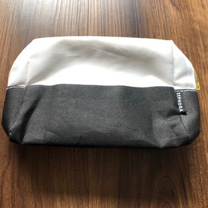 Sephora makeup zip bag